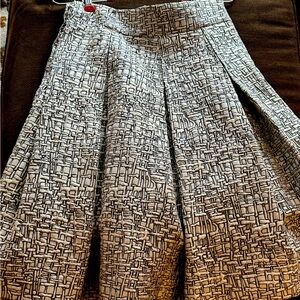Akris Punto silver and black skirt